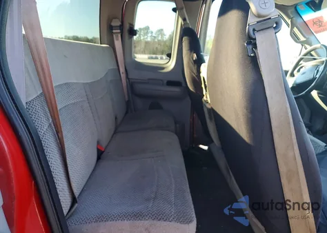 2000 Ford F150 из США, поврежденный, VIN 1FTRX17W2YNB95603